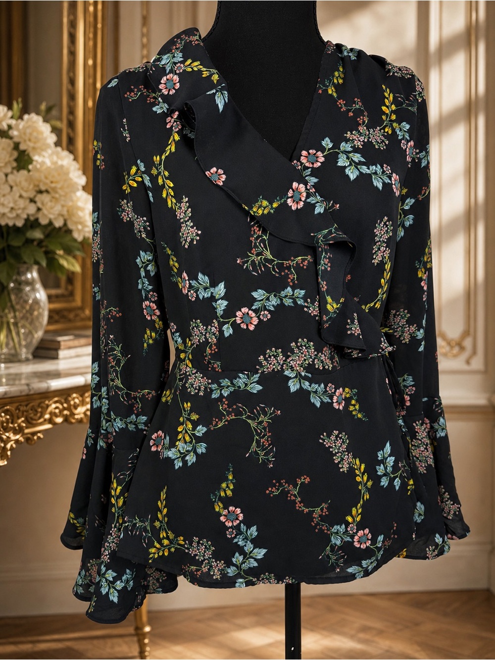 Who What Wear Black Floral Ruffle Wrap Blouse XS | Bell Sleeve Romantic Boho Top - Picture 2 of 13